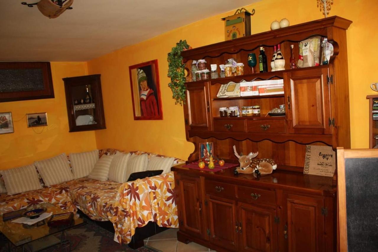 B&B Mamma Ari Fermo Exterior photo