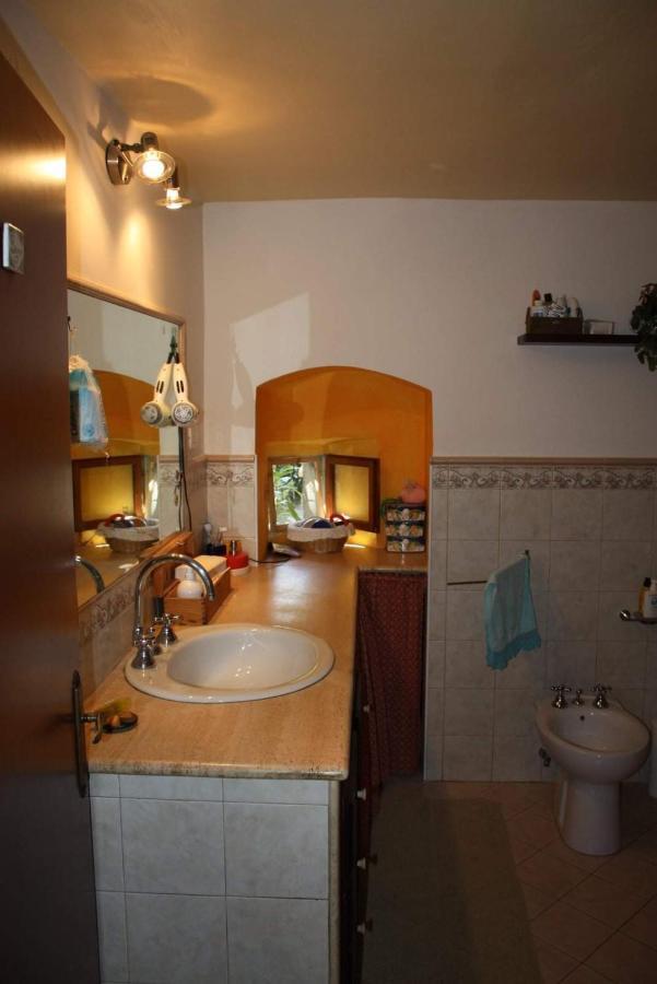 B&B Mamma Ari Fermo Exterior photo