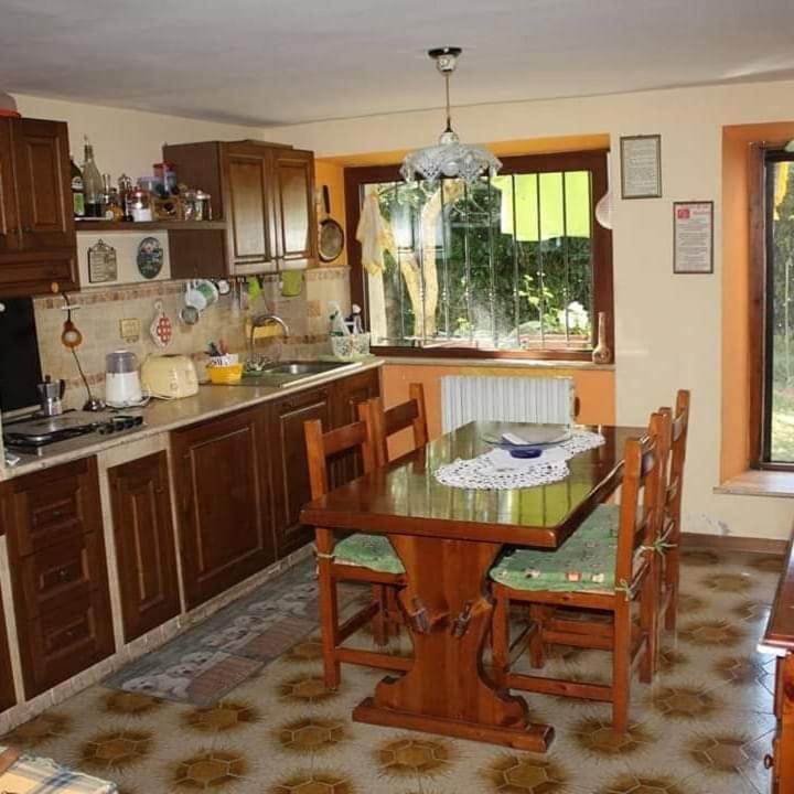 B&B Mamma Ari Fermo Exterior photo